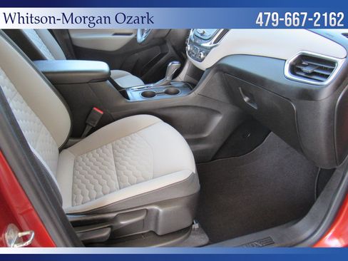 Used 2020 Chevrolet Equinox LS w/ LS Convenience Package FWD image 31
