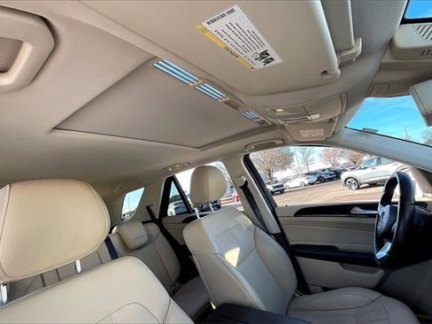 Used 2018 Mercedes-Benz GLE 350 w/ Premium 1 Package image 20