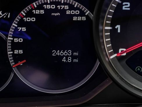 Used 2023 Porsche Panamera Turbo S image 18