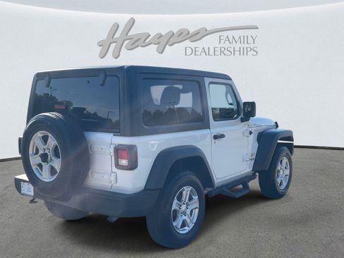 Used 2020 Jeep Wrangler Sport image 30