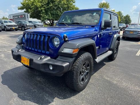 Used 2018 Jeep Wrangler Sport AWD/4WD image 8