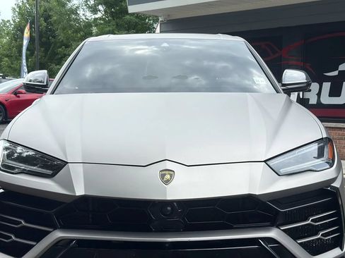 Used 2019 Lamborghini Urus AWD/4WD image 58