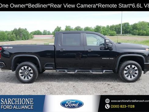 Used 2022 Chevrolet Silverado 2500 Custom w/ Custom Convenience Package AWD/4WD image 1