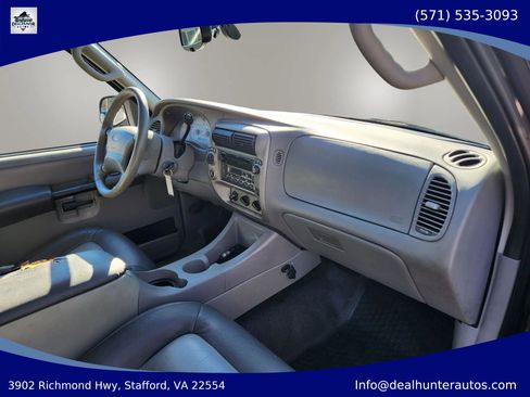 Used 2003 Ford Explorer Sport Trac XLS AWD/4WD image 14