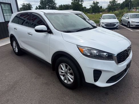 Used 2019 Kia Sorento FWD image 5