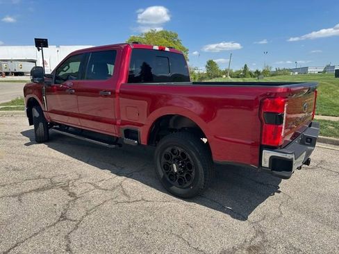 Used 2025 Ford F250 XLT w/ 360-Degree Camera Package image 2