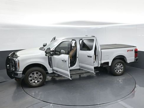 Used 2025 Ford F250 Lariat w/ Lariat Ultimate Package image 57