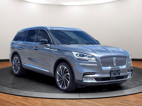 Used 2022 Lincoln Aviator Reserve w/ Equipment Group 201A AWD/4WD image 23