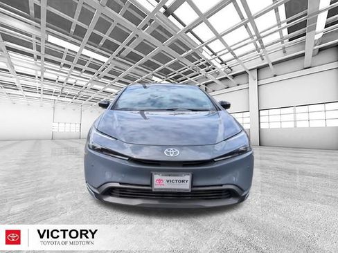 Used 2026 Toyota Prius LE w/ Protection Package #3 (TMS) FWD image 9
