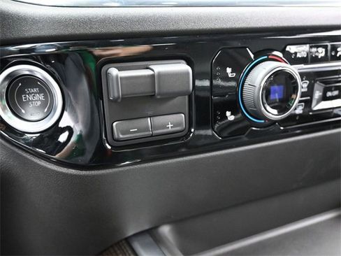 Used 2025 Chevrolet Silverado 2500 LT w/ Texas Edition image 27