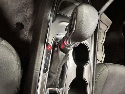 Used 2024 Chevrolet Malibu LT image 17