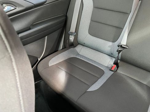 Used 2025 Chevrolet TrailBlazer LT image 40