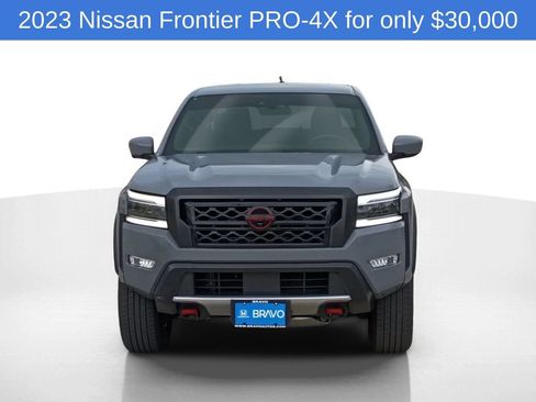Used 2023 Nissan Frontier PRO-4X w/ Pro Convenience Package AWD/4WD image 2