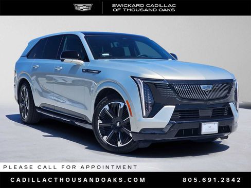 Used 2025 Cadillac Escalade IQ Sport 2 AWD/4WD image 1