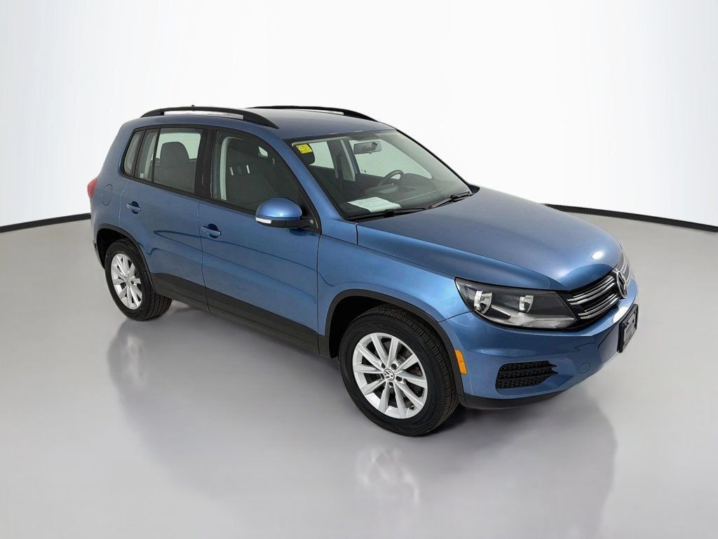 Used 2017 Volkswagen Tiguan Limited w/ Premium Package AWD/4WD image 1