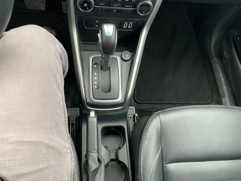 Used 2021 Ford EcoSport Titanium image 20