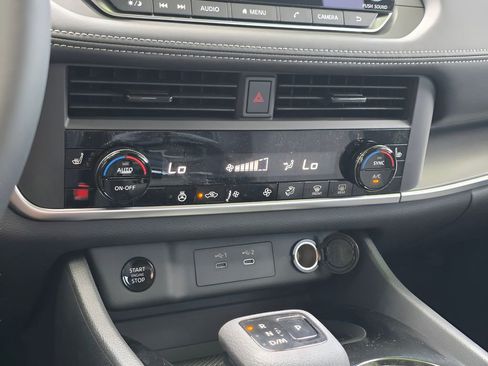New 2026 Nissan Rogue SV w/ Cold Weather Package FWD image 24