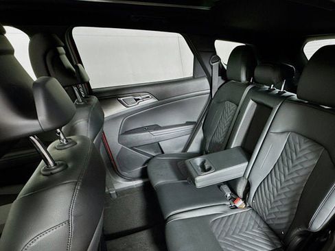 New 2026 Kia Sportage X-Line w/ X-Line Technology Package AWD/4WD image 28