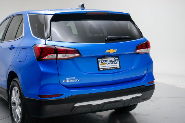 Used 2024 Chevrolet Equinox LT w/ LPO, Floor Liner Package FWD image 5