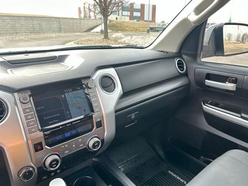 Used 2020 Toyota Tundra SR5 w/ TRD Off-Road Plus Package image 19