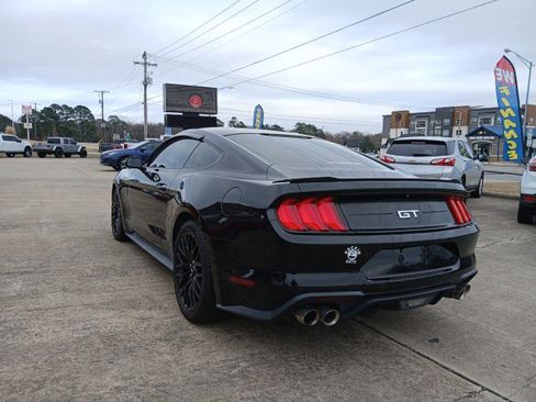 Used 2018 Ford Mustang GT image 5