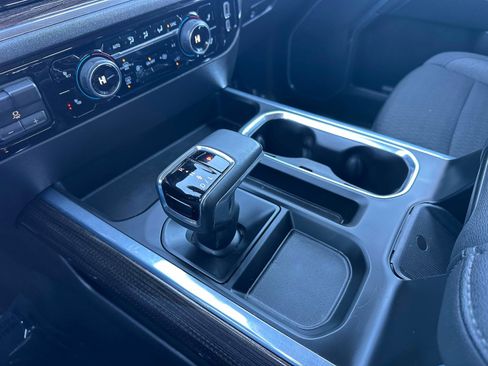 Certified 2024 Chevrolet Silverado 1500 LT Trail Boss w/ Convenience Package II image 13