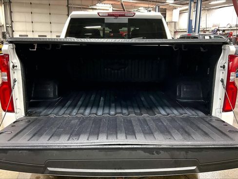 Used 2025 Chevrolet Silverado 1500 High Country w/ Z71 Off-Road Package image 31