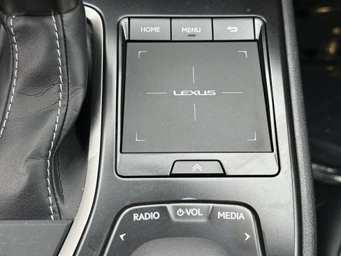 Used 2022 Lexus UX 250h w/ Premium Package image 35