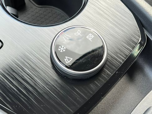 New 2026 Nissan Rogue SV image 27