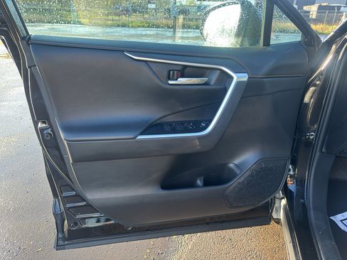 Used 2024 Toyota RAV4 Adventure image 18