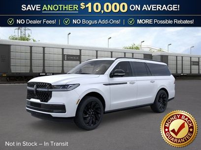 New 2026 Lincoln Navigator L Reserve w/ Jet Appearance Package