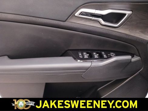 Used 2025 Kia Sportage X-Line w/ Premium Package image 28