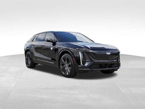 New 2027 Cadillac Lyriq Signature Sport w/ Nappa Leather Package AWD/4WD image 1