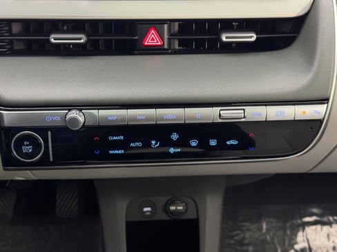 Used 2023 Hyundai Ioniq 5 Limited image 29