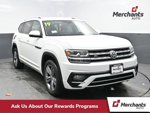 Used 2019 Volkswagen Atlas SE image 1