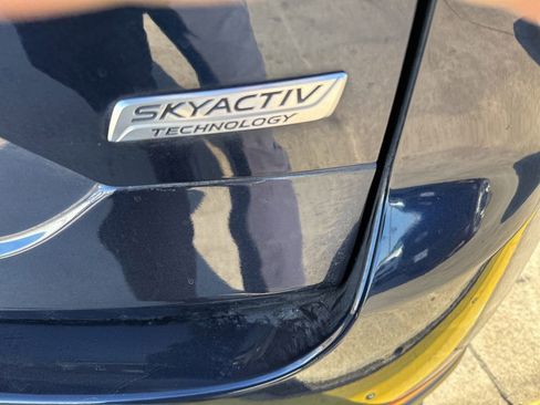 Used 2019 MAZDA CX-5 Touring image 10