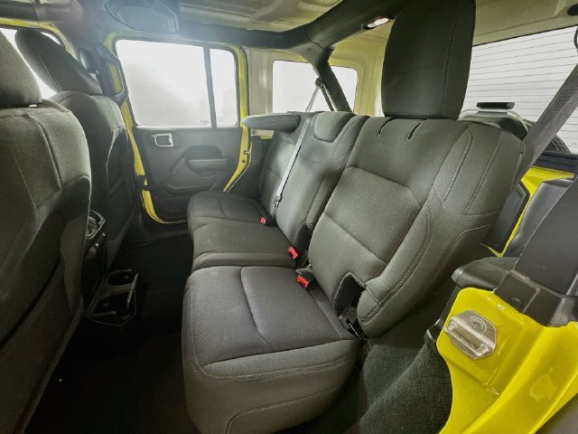 Used 2023 Jeep Wrangler Unlimited Sport AWD/4WD image 27