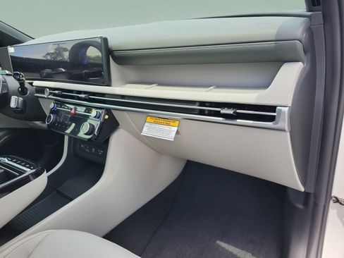 New 2026 Hyundai Tucson Limited FWD image 20