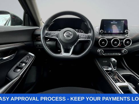 Used 2022 Nissan Sentra SR w/ Midnight Edition FWD image 11