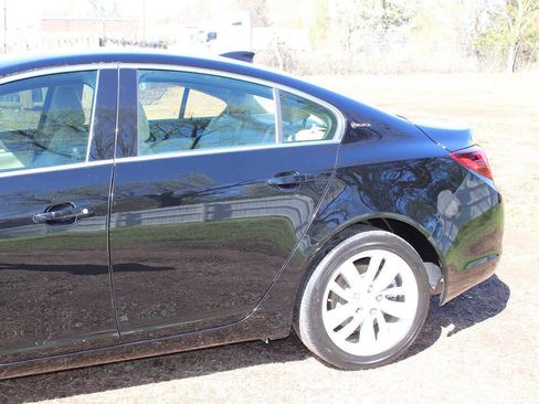 Used 2016 Buick Regal image 10