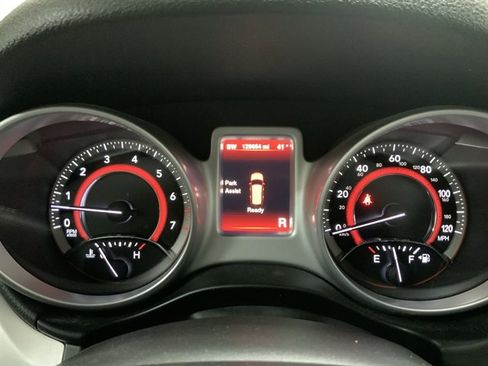 Used 2016 Dodge Journey R/T image 36