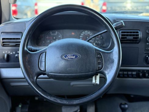 Used 2007 Ford F250 Lariat image 18