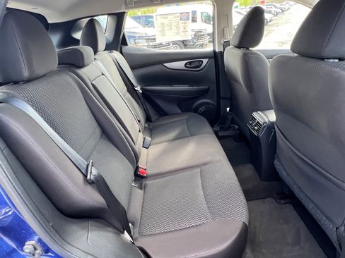 Used 2019 Nissan Rogue Sport S AWD/4WD image 3