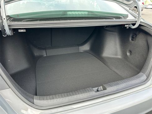 New 2025 Honda Accord SE image 21