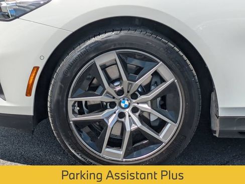 Used 2026 BMW 530i RWD image 12