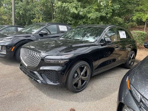 Used 2024 Genesis GV70 3.5T Sport w/ Sport Advanced Package image 2