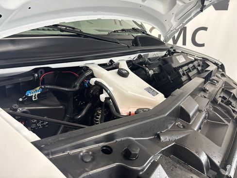 New 2025 Chevrolet Express 2500 Work Van w/ Driver Convenience Package image 16