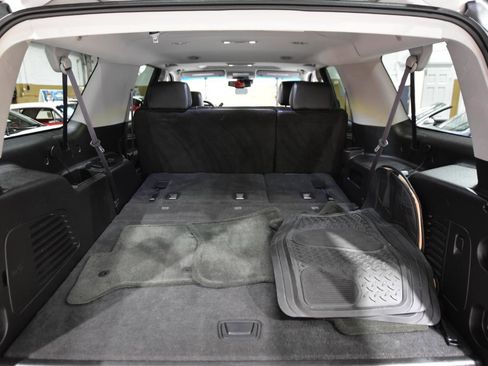 Used 2015 Chevrolet Suburban LT image 52