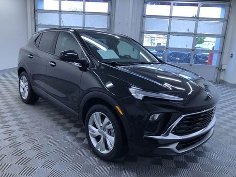 Used 2025 Buick Encore GX Preferred FWD image 37