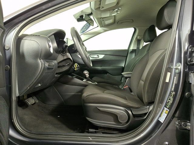 Used 2023 Kia Forte LXS FWD image 15